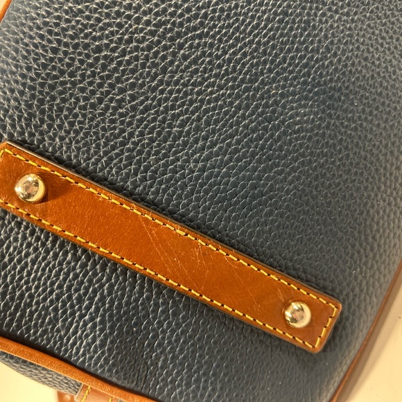 Dooney & Bourke Pebble Grain Leather Satchel Navy Blue Tan Trim Crossbody Purse - Picture 12 of 16